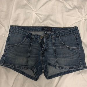 Levi’s jean shorts